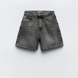 NWT. Zara mom fit shorts Z1975. High waisted grey denim. Size 28 (US 6)